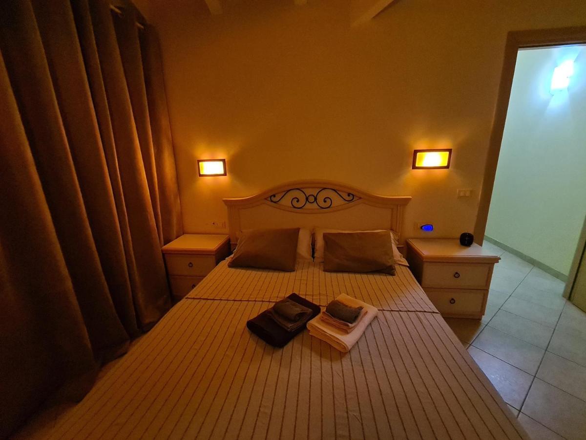 Plaza Top Floor Apartment Santa Maria Εξωτερικό φωτογραφία